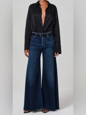 CITIZENS OF HUMANITY Amari Ultra High Waist Super Flare Jeans